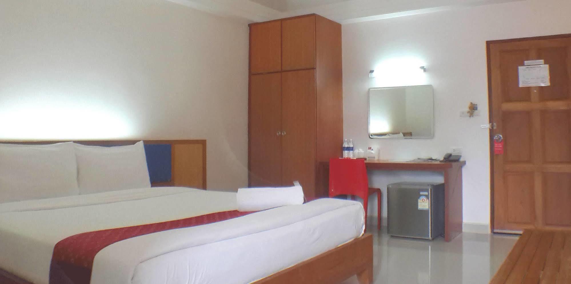 J2 Hotel Maesot ماي سوت المظهر الخارجي الصورة