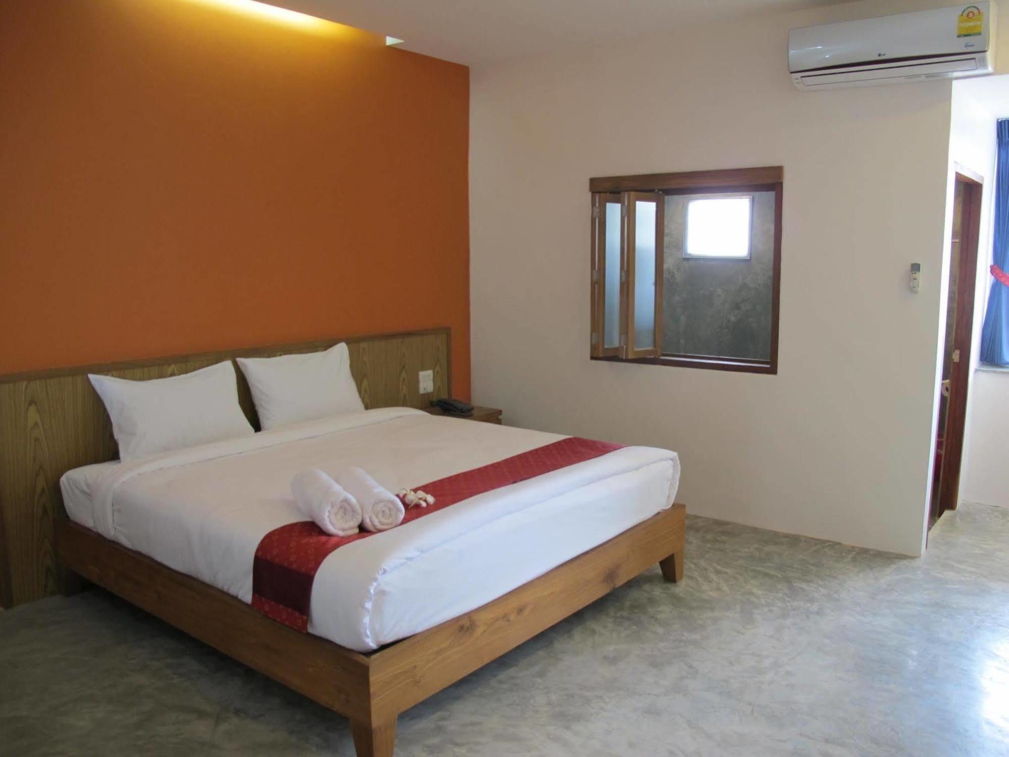 J2 Hotel Maesot ماي سوت المظهر الخارجي الصورة